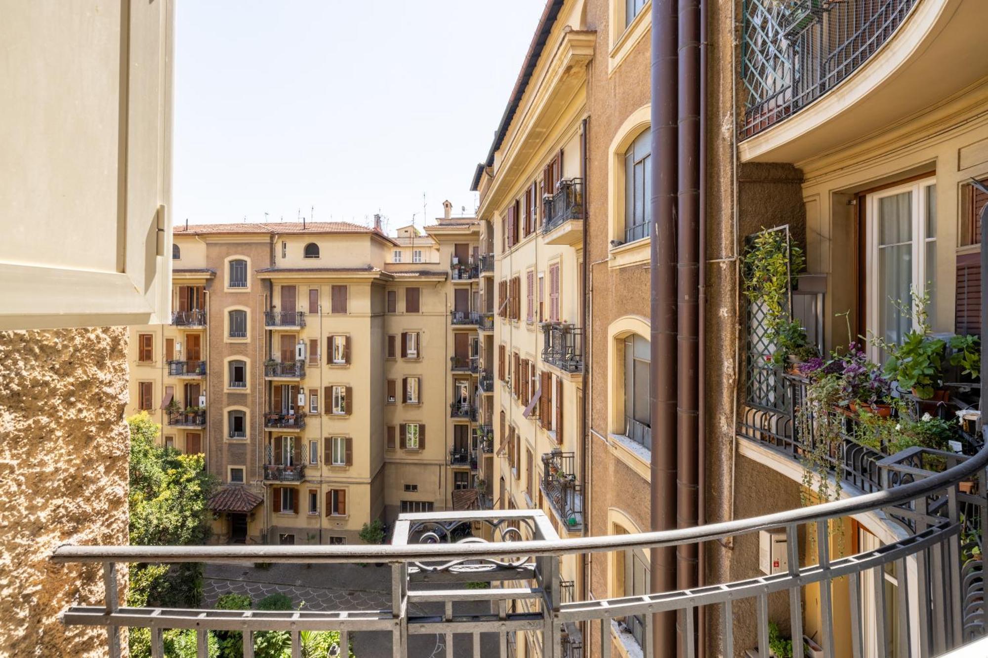 Urent - Coppede Luxury Apartment Rome
