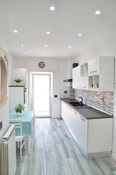 Apartment Ottavia Station