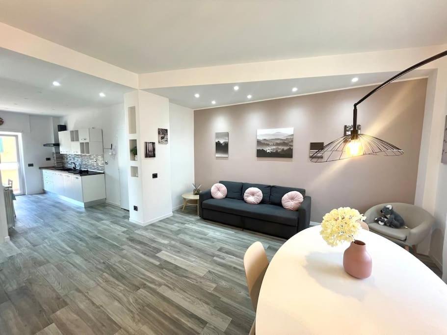 Ottavia Station Apartment *