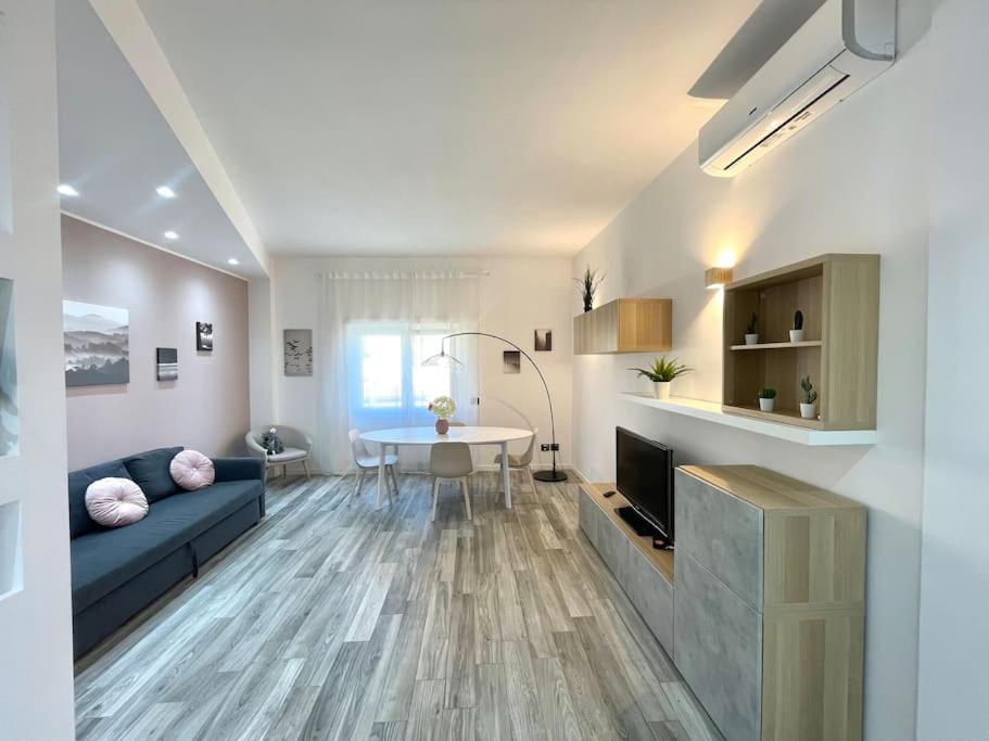 Ottavia Station Apartment Rome