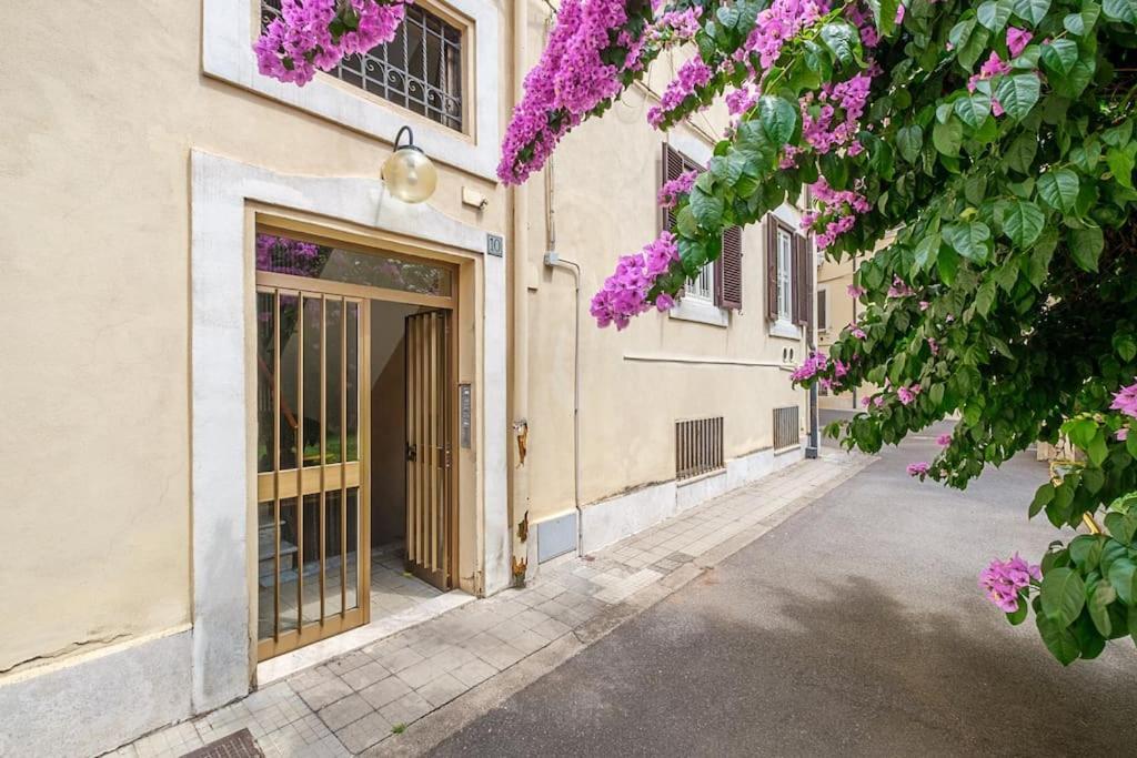 Apartment Ht La Spezia Bilo Rome