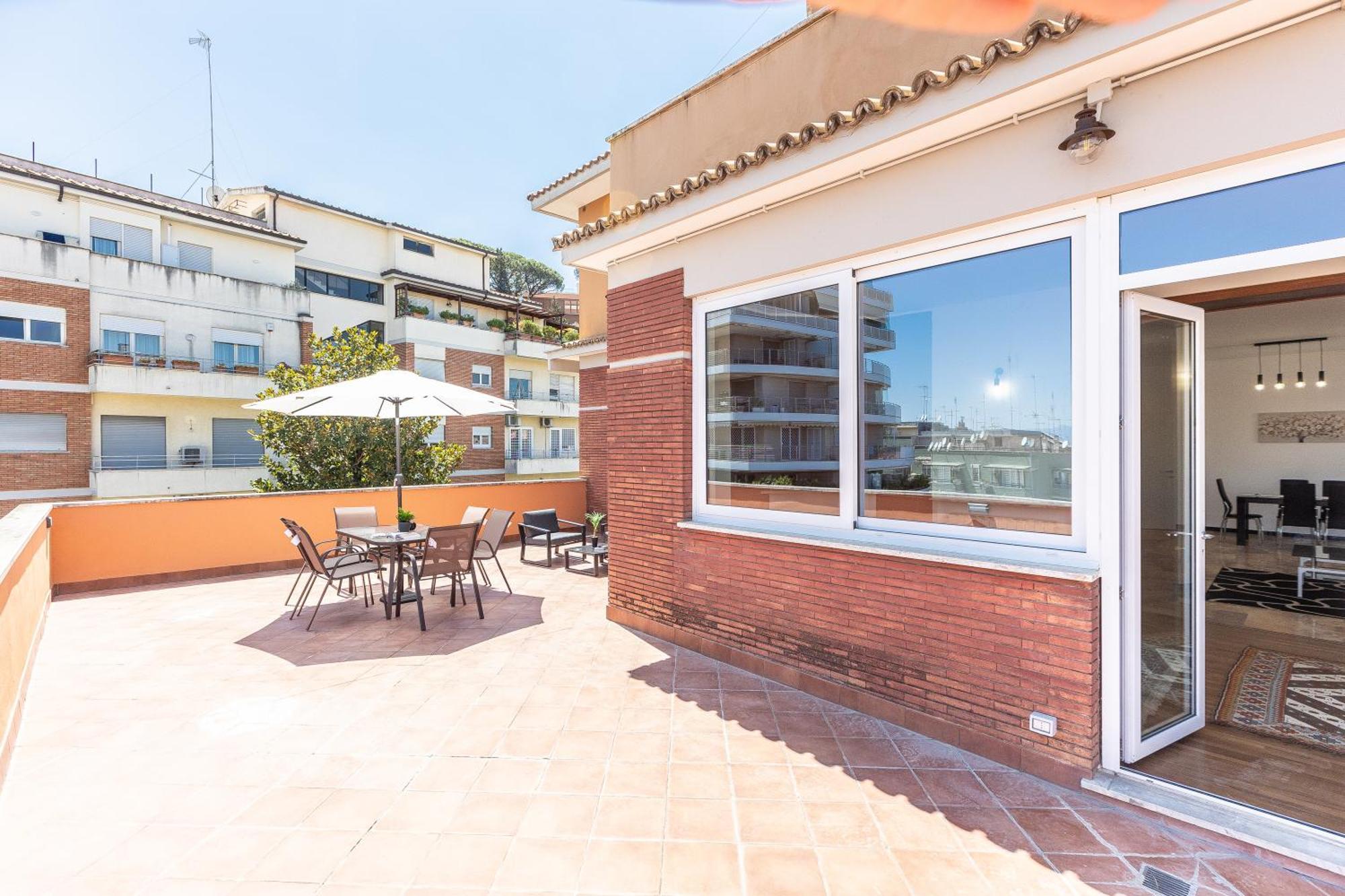 Baldo By In Apartment