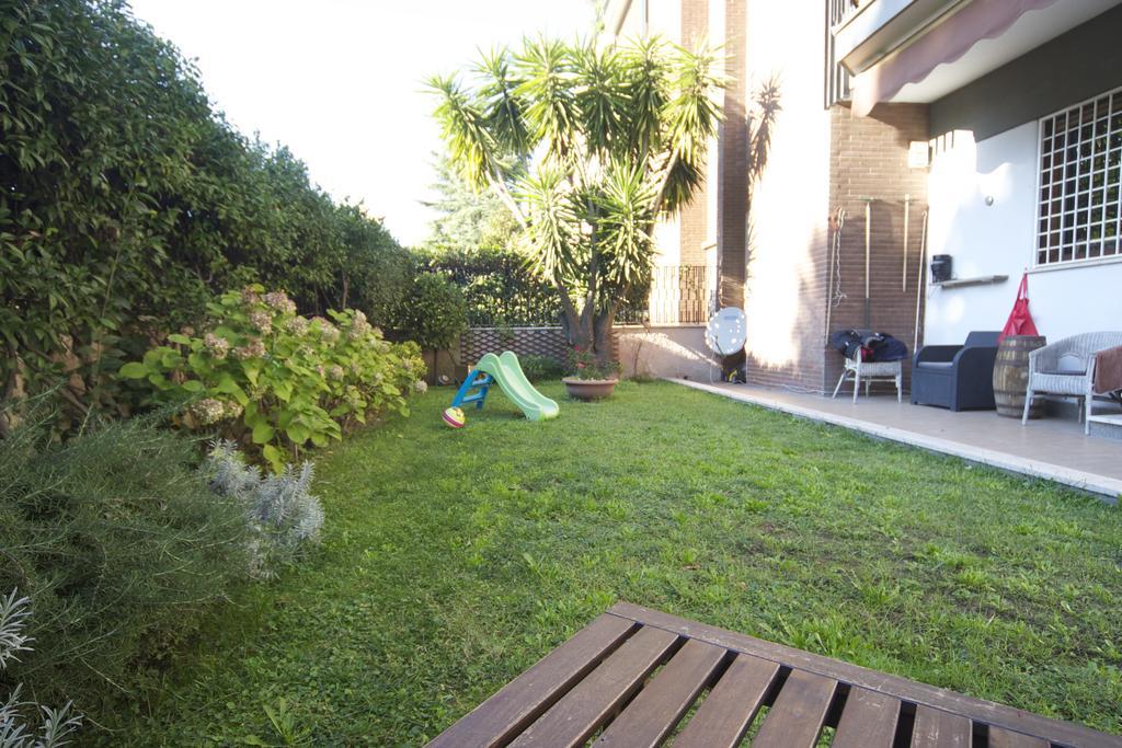 Viale Dei Colli Portuensi 589 Bed & Breakfast Rome