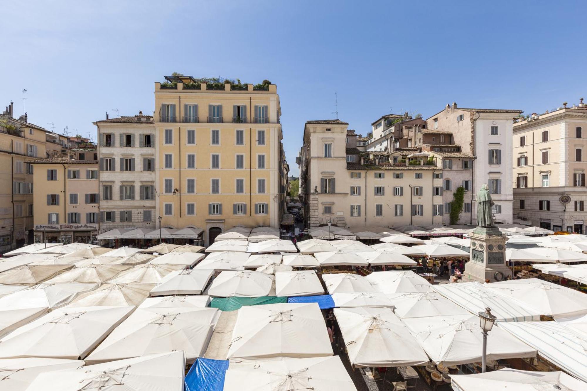 Campo Dei Fiori Luxury Gold * Rome