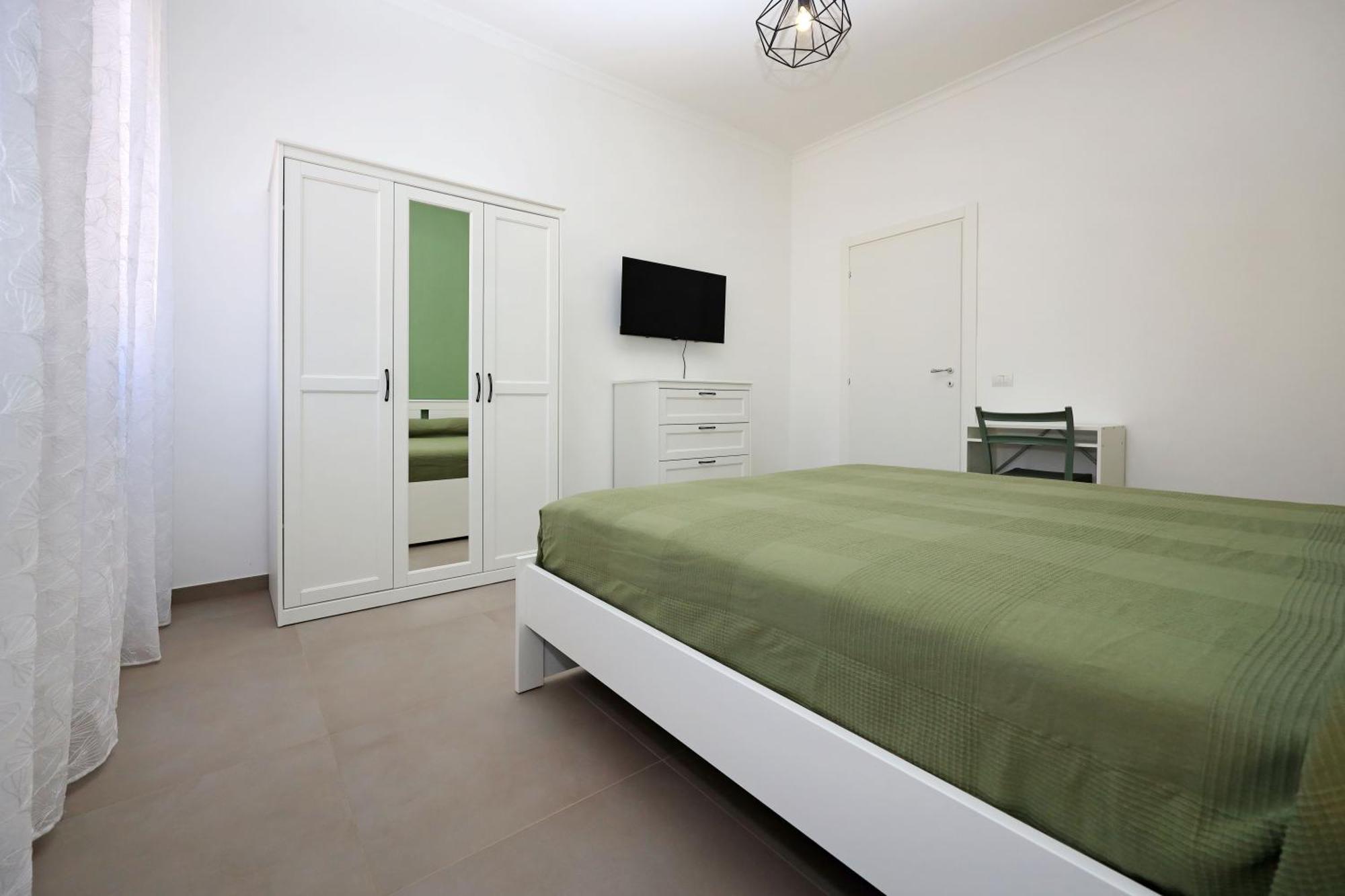 Basilica San Paolo Nuvola Eur Modern Apartment