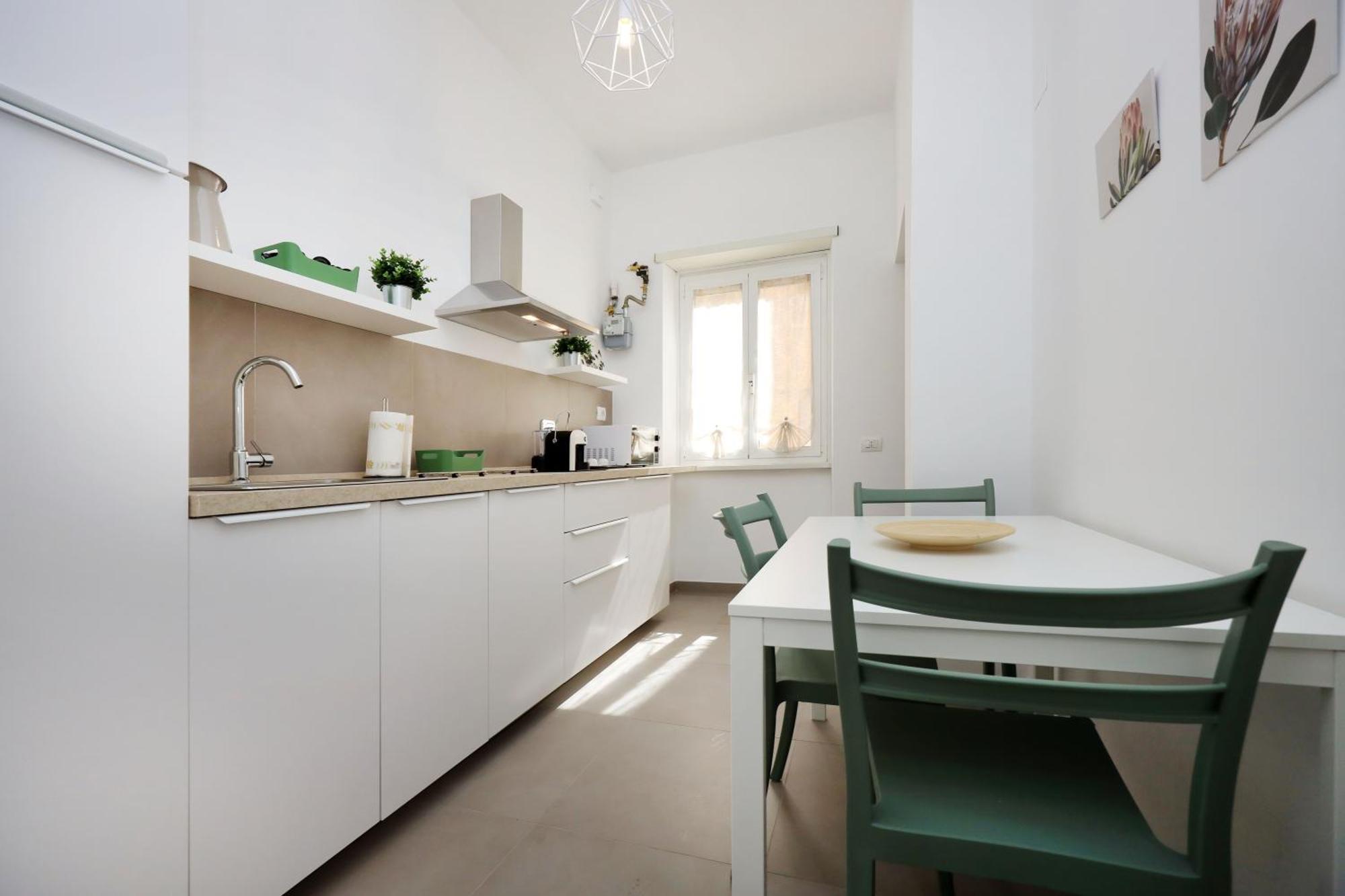 Basilica San Paolo Nuvola Eur Modern Apartment Rome