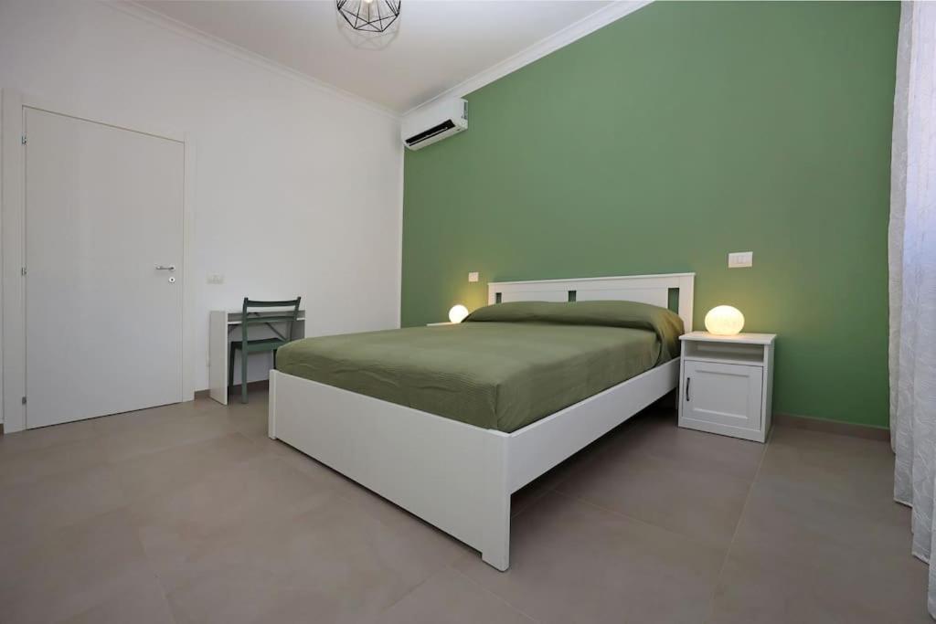 Basilica San Paolo Nuvola Eur Modern Apartment