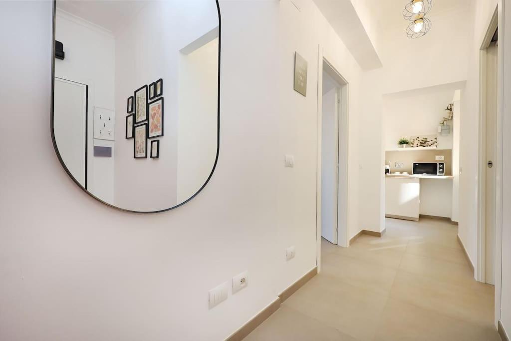 Basilica San Paolo Nuvola Eur Modern Apartment Rome