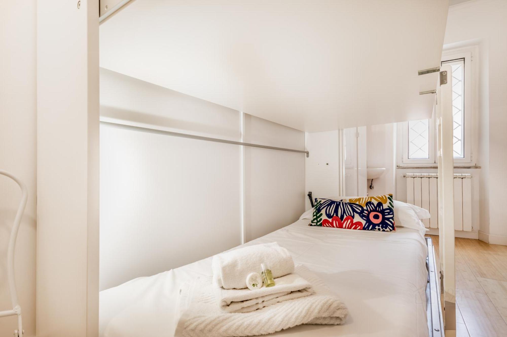 Appartamento Bbhome Monti Via Cavour *