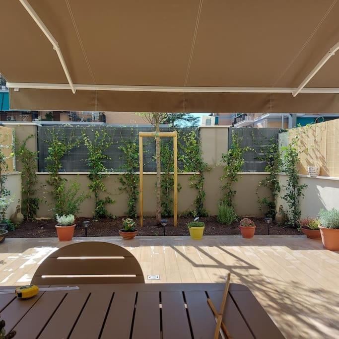 Apartment Monolocale Nuova Costruzione Con Giardino Rome