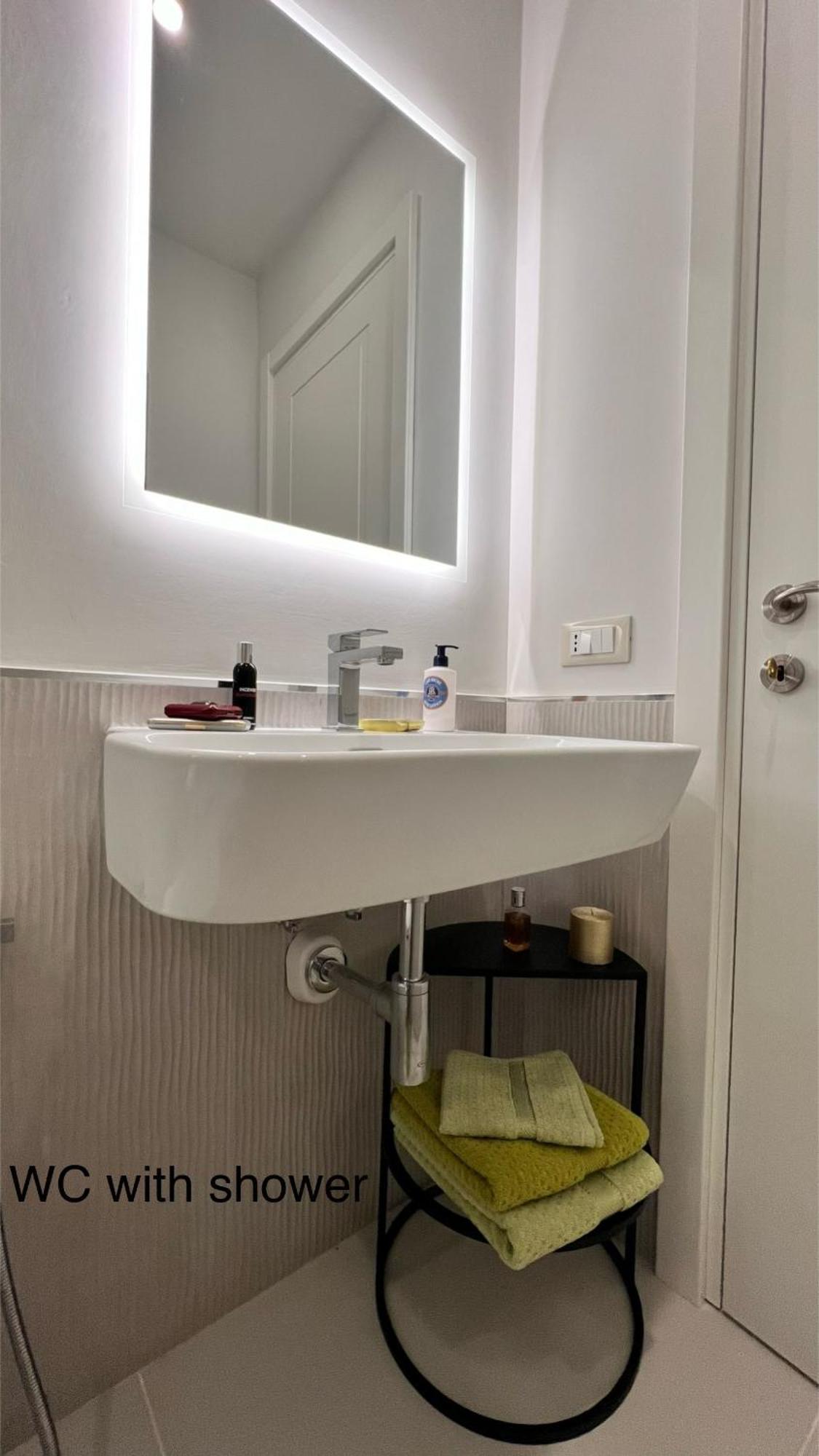 Apartment 3bdr In The Heart Of