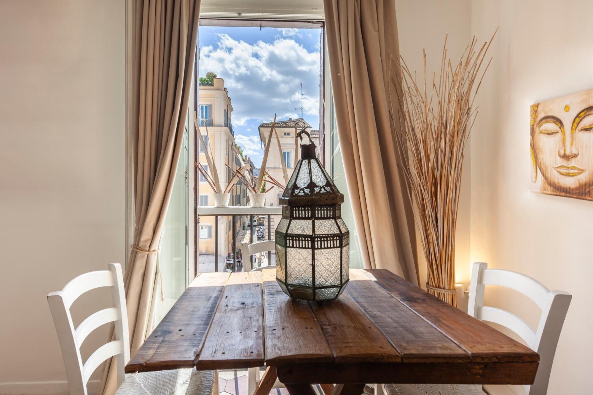 Campo Dei Fiori Apartment