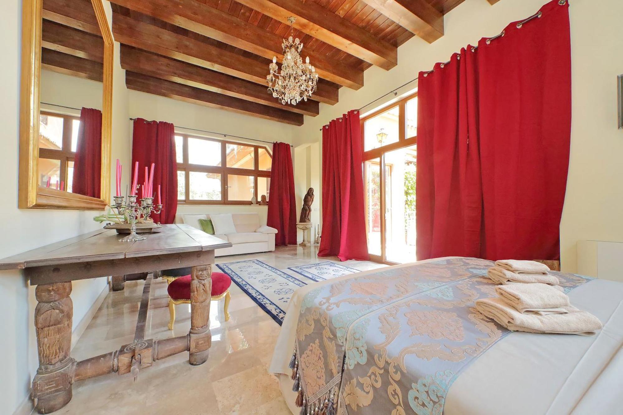 Luxury Trastevere Terrace Apartment