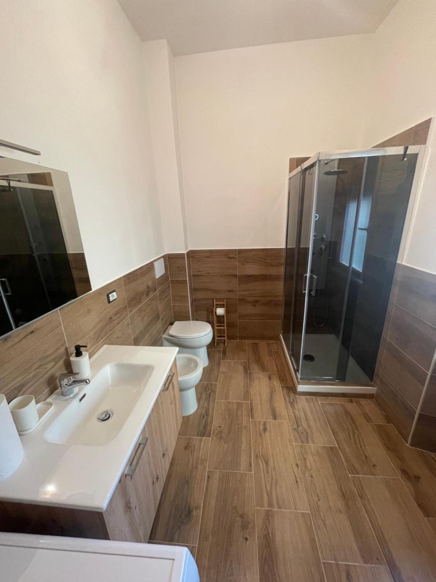 Homestay Stanza Confortevole A Rome