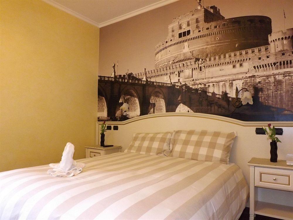 Le Downtown 3* Rome