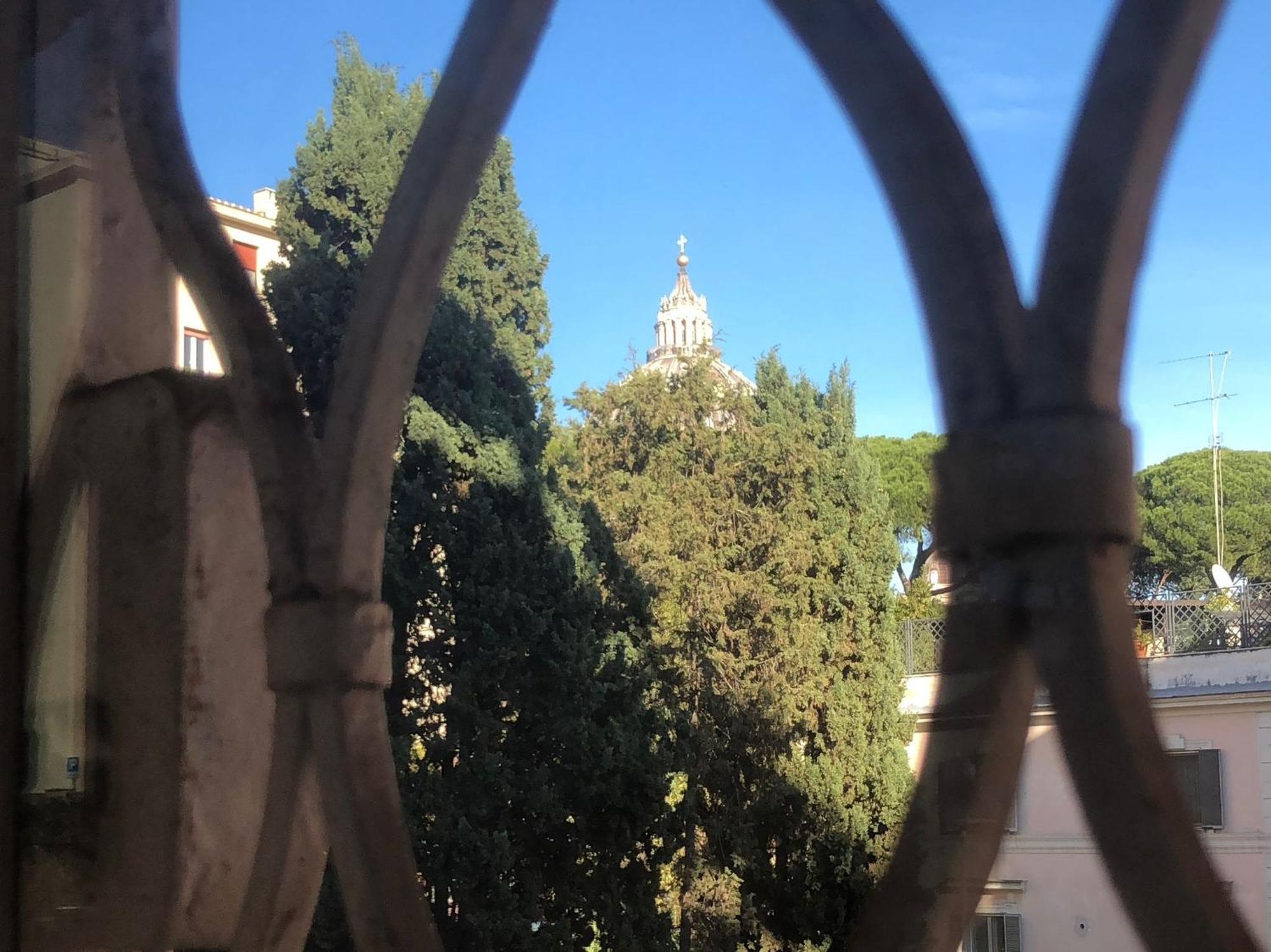 Stanza San Pietro