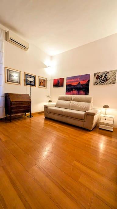 Cozy In San Cosimato Apartment *