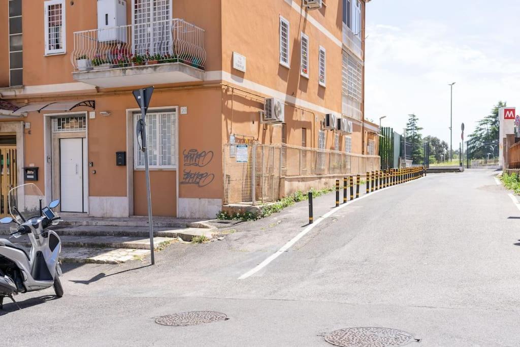 Ad Un Passo Dalla Metro Linea C Paradise In Apartment