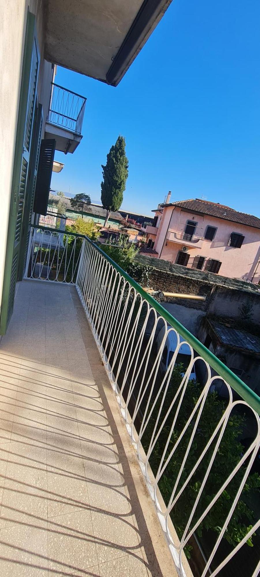 Apartment La Casa Di Betta Vicino Metro Rome
