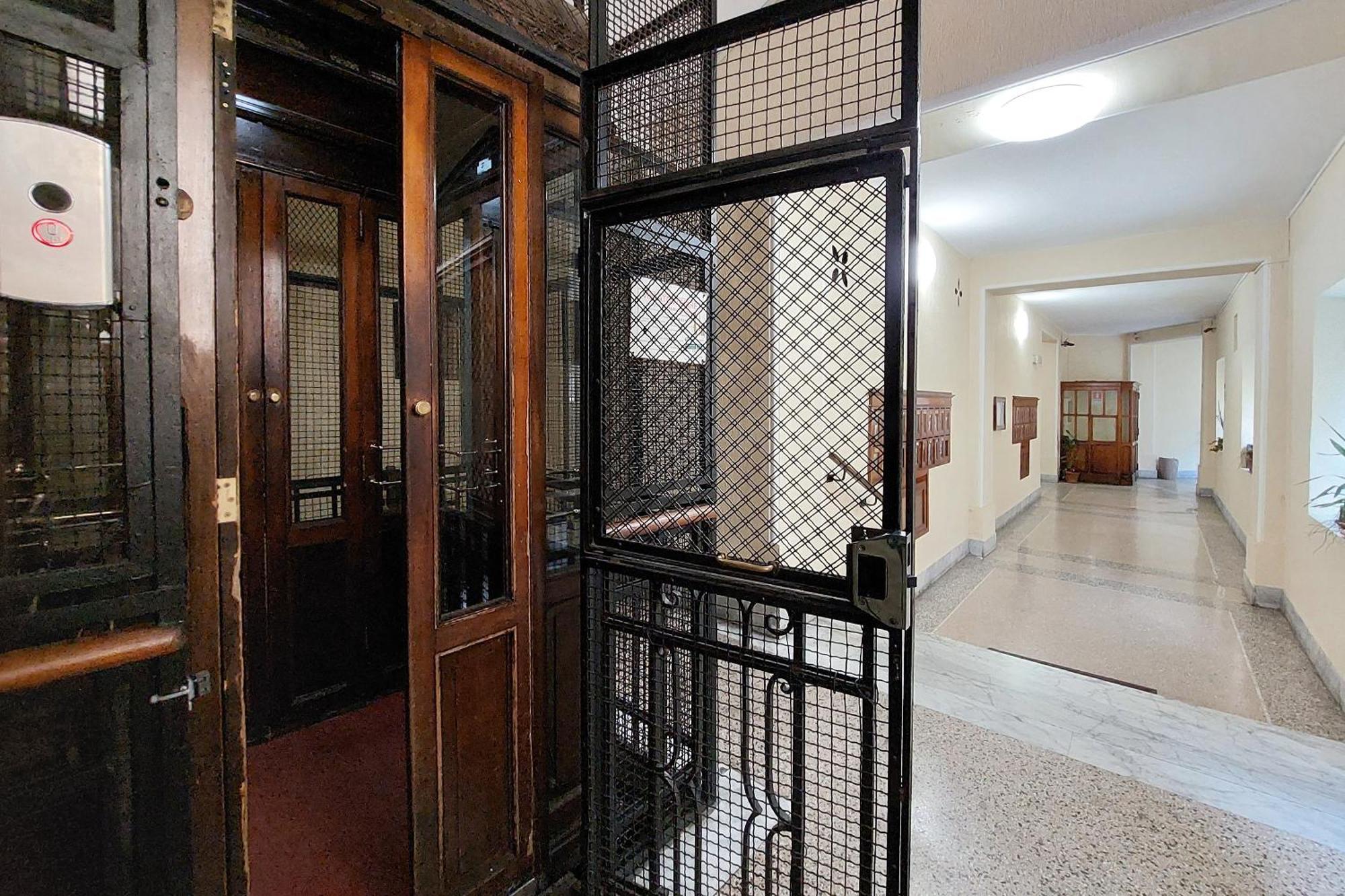 Apartment 4bnb - Vittorio Emanuele *