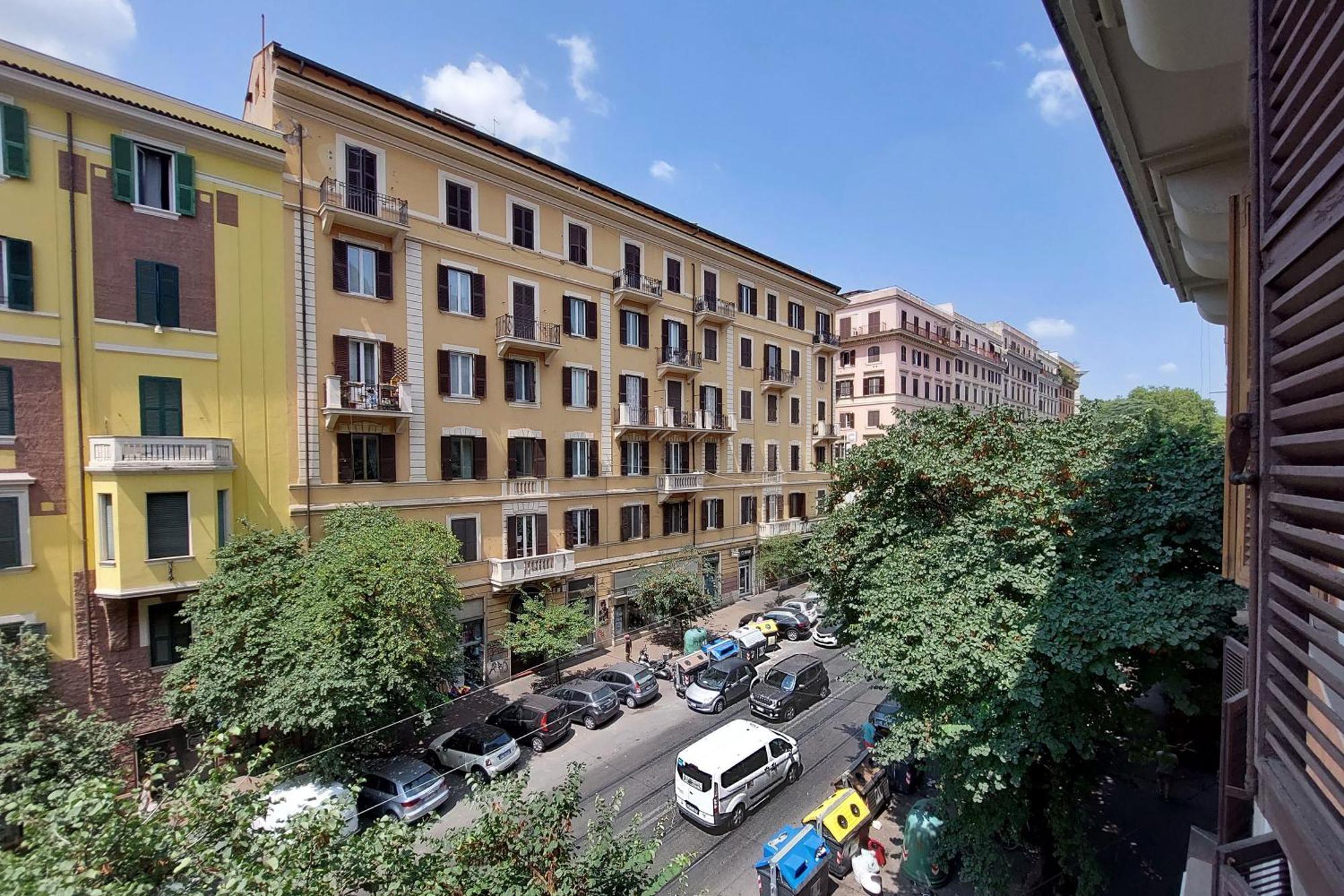 4bnb - Vittorio Emanuele * Rome