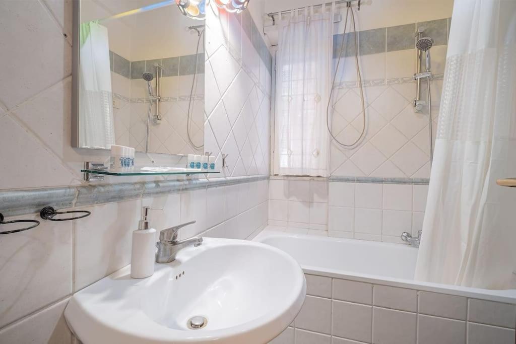 Vatican Cozy - Casetta Vaticana Apartment