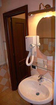 Il Colonnato Bed & Breakfast Rome