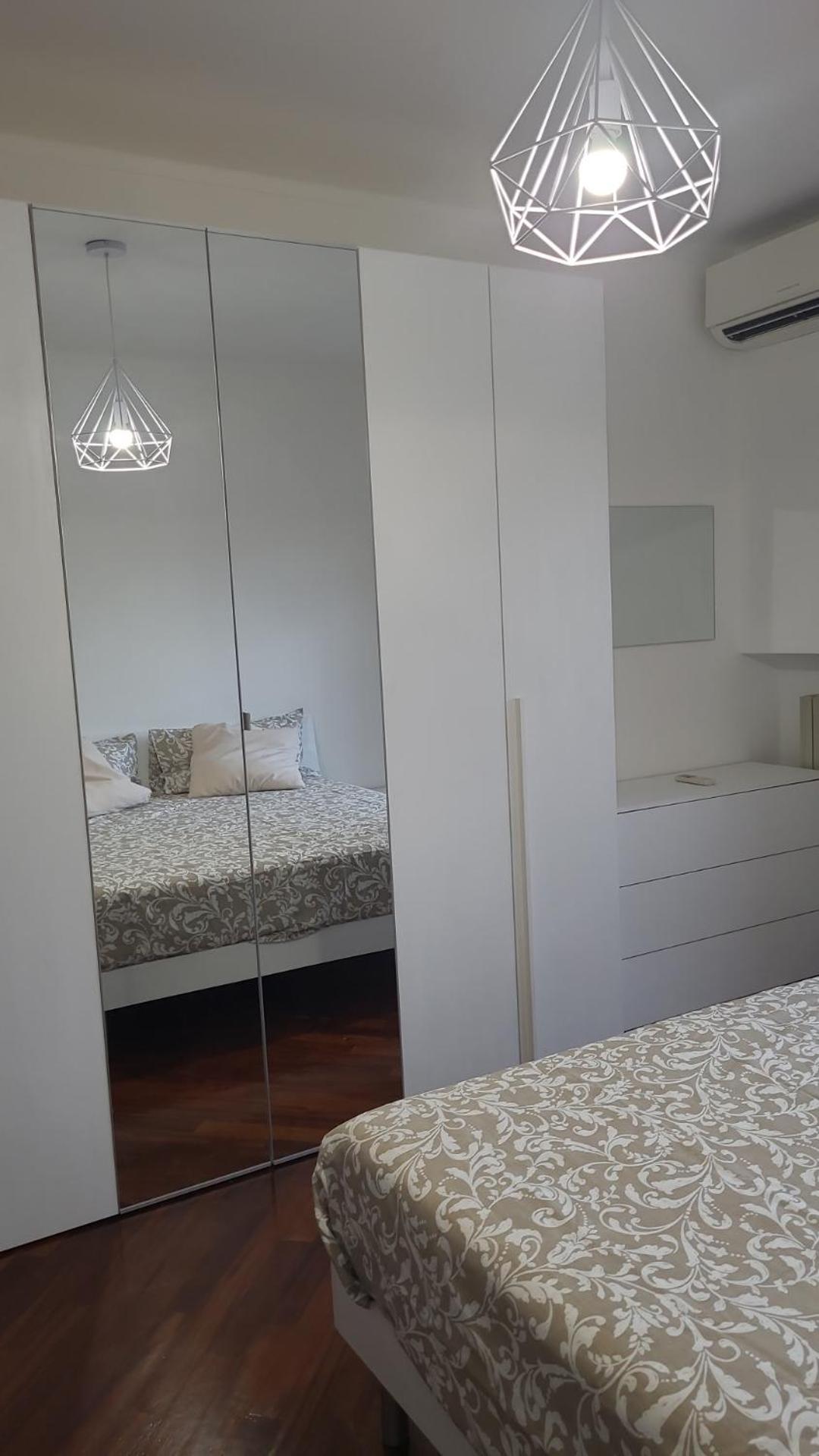 St Peter Terrace View Attic Apartment *