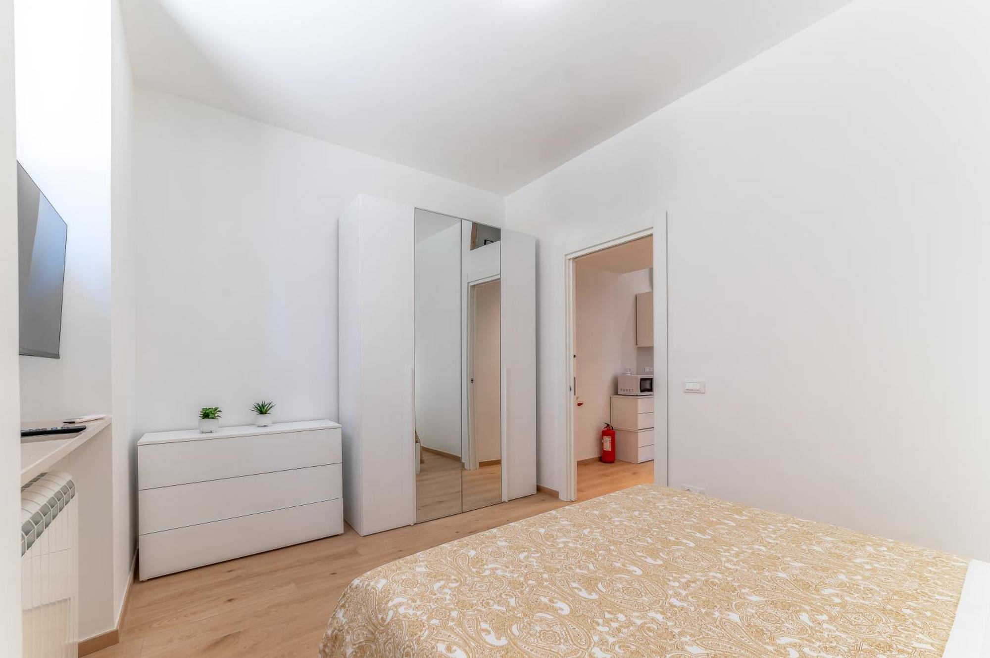 Cento - Metro Mirti & Free Wifi Apartment *