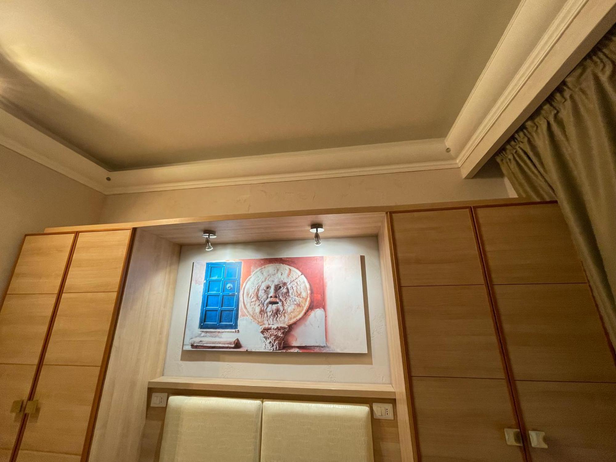 Spqr House Bed & Breakfast Rome