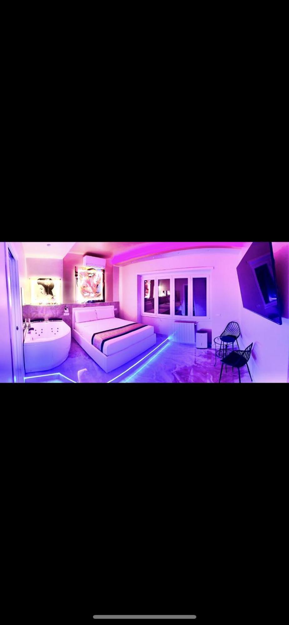 Bed Cinecittadue Bed & Breakfast