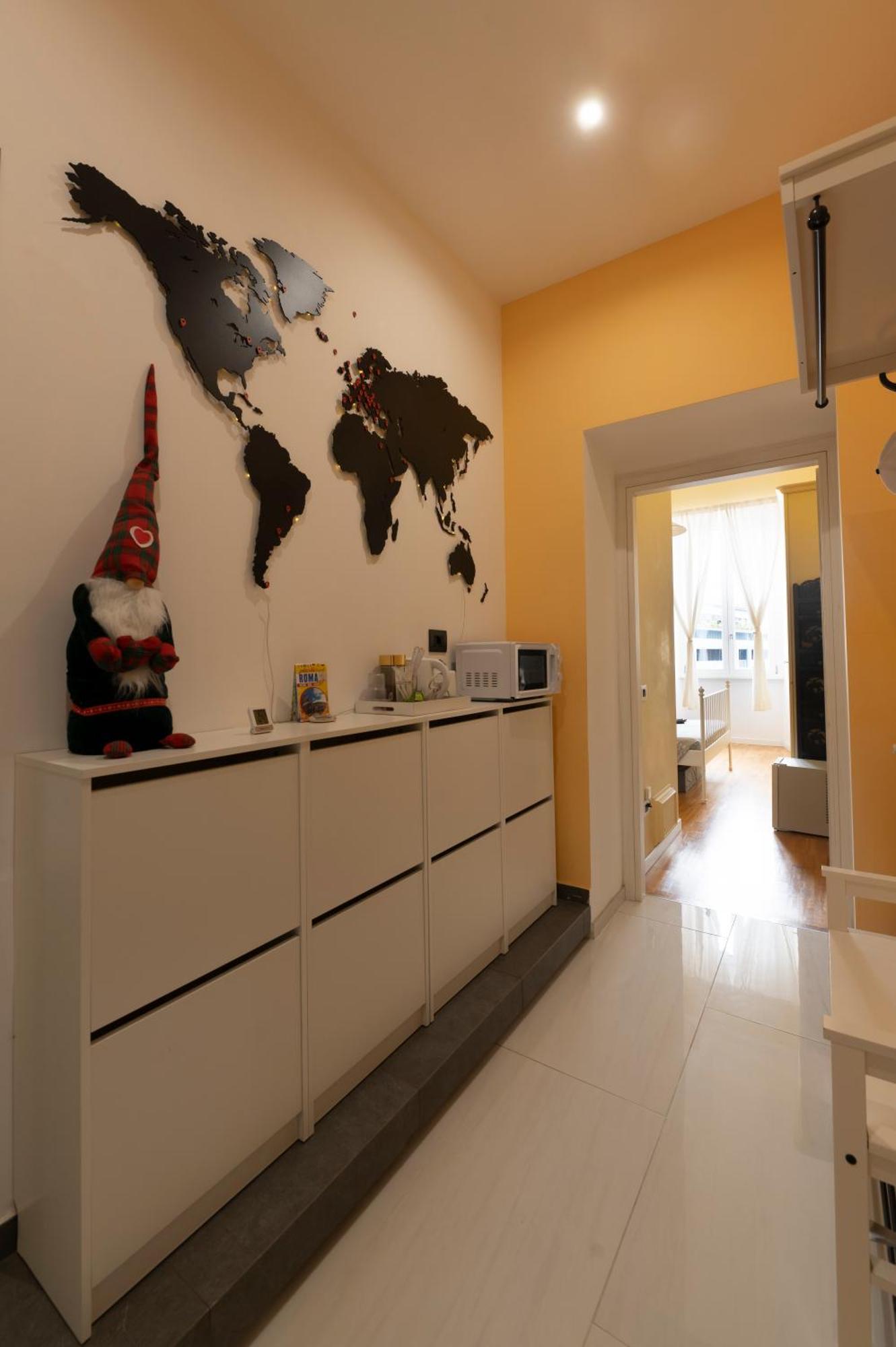 Unexpected - Spacious Modern Apartment *