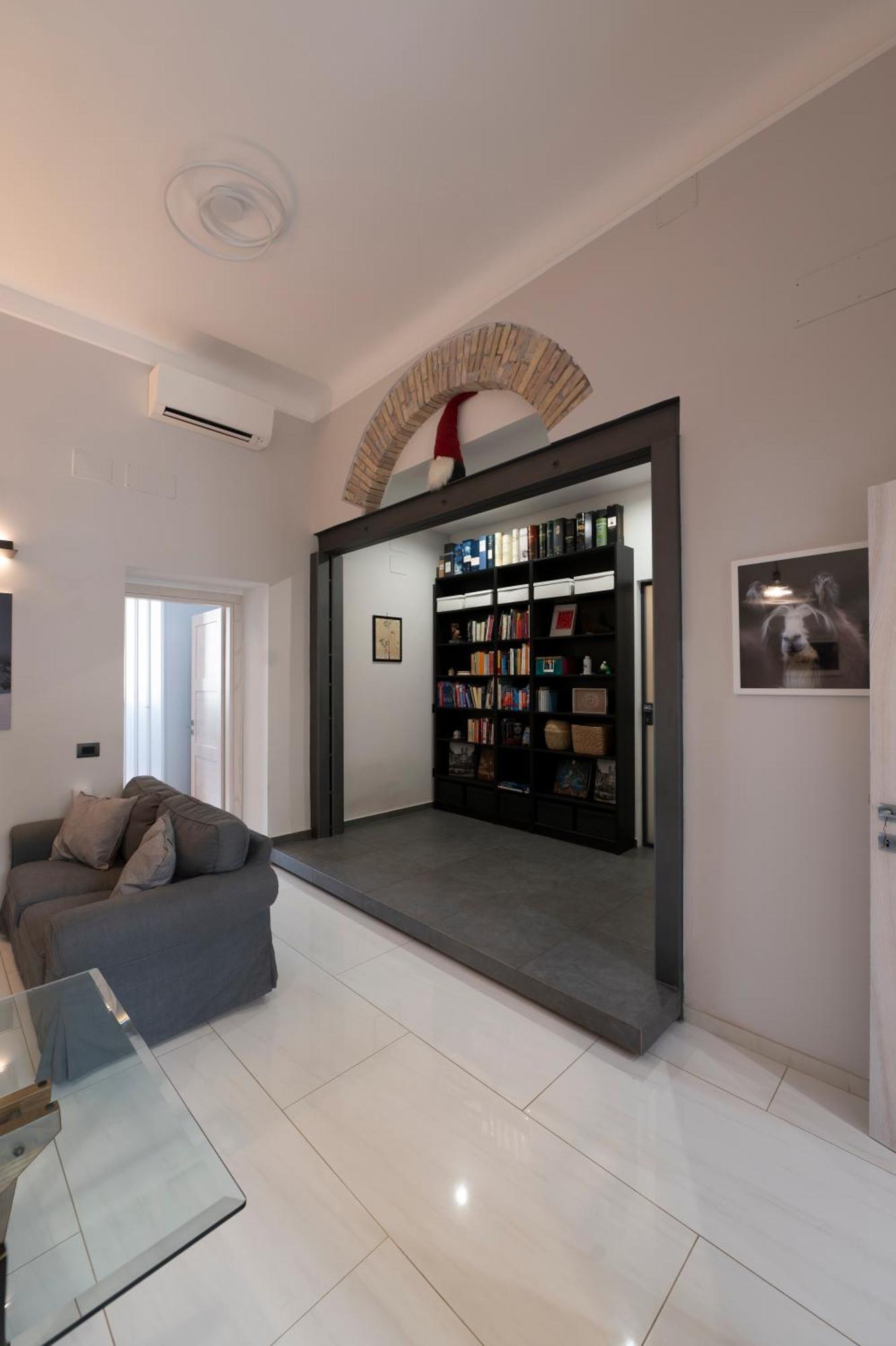 Unexpected - Spacious Modern