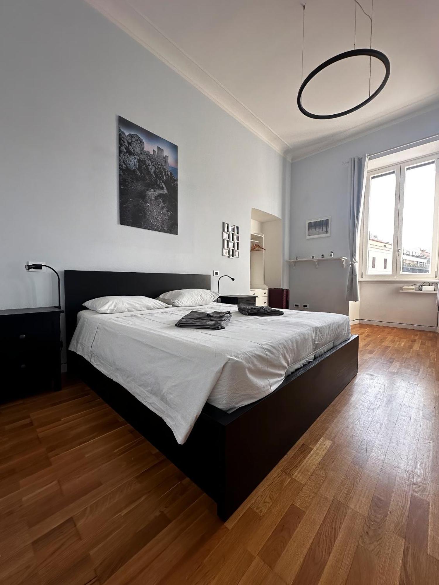 Apartment Unexpected - Spacious Modern