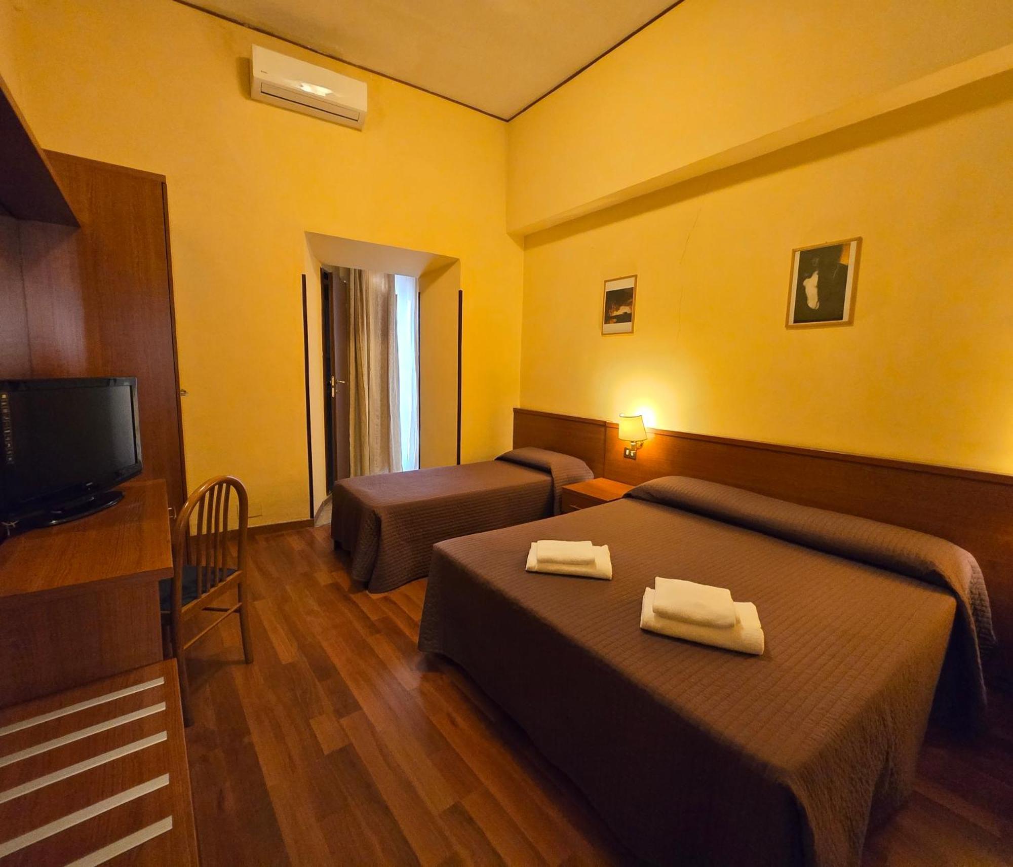Azzurra Hotel Roma
