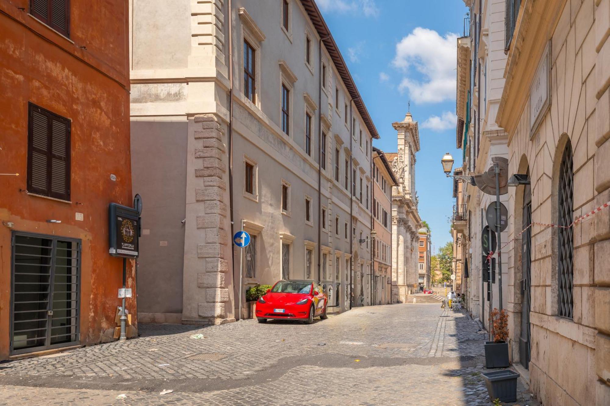 Apartment Elegance And Charm In Splendid Via Giulia *