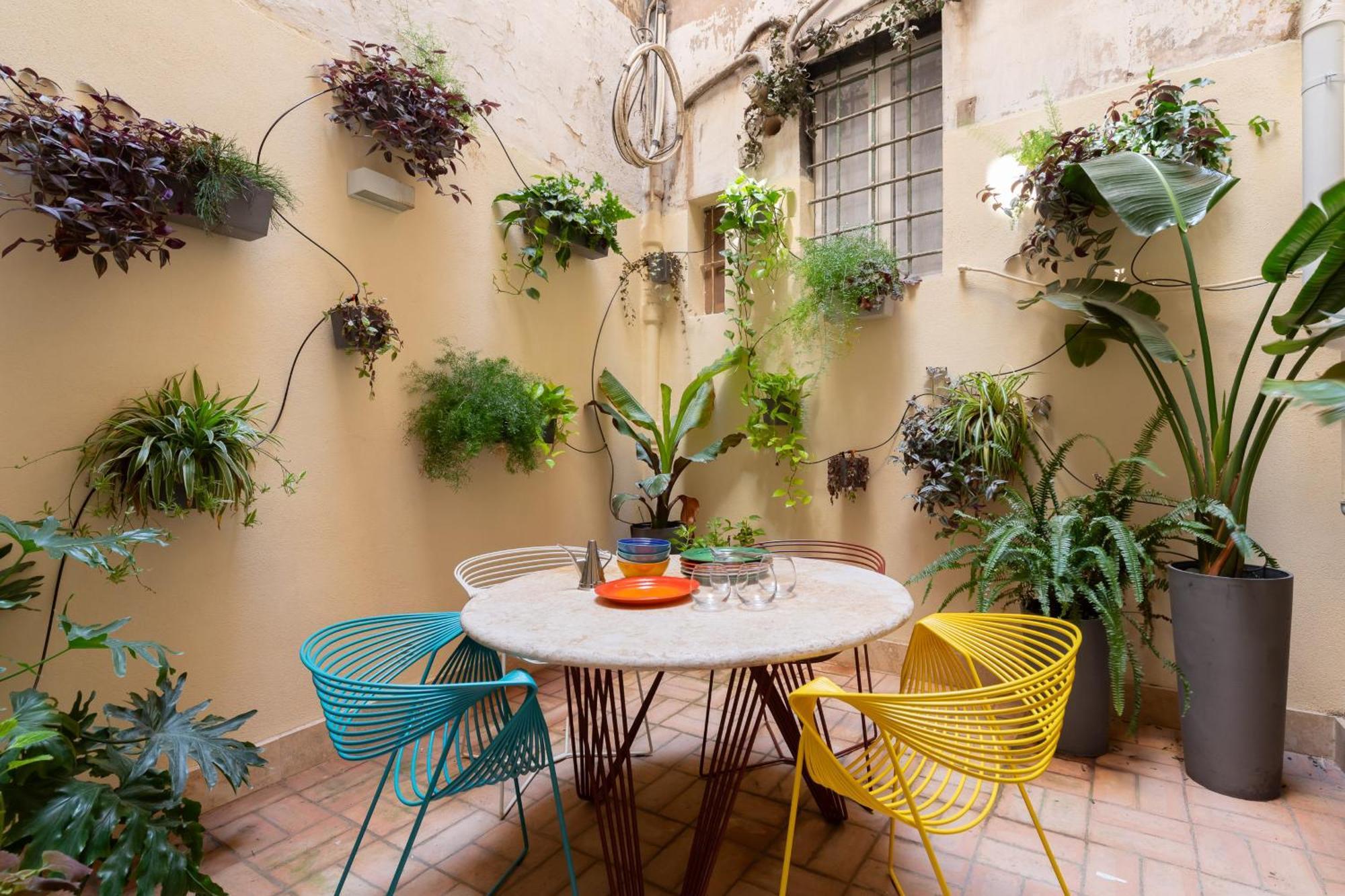 Elegance And Charm In Splendid Via Giulia * Rome