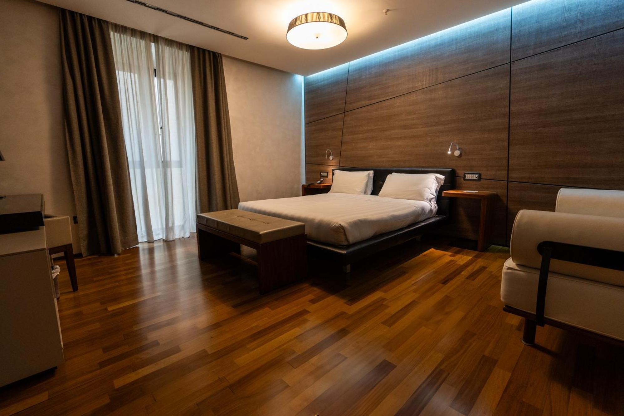 Hotel Divina Luxury 4*
