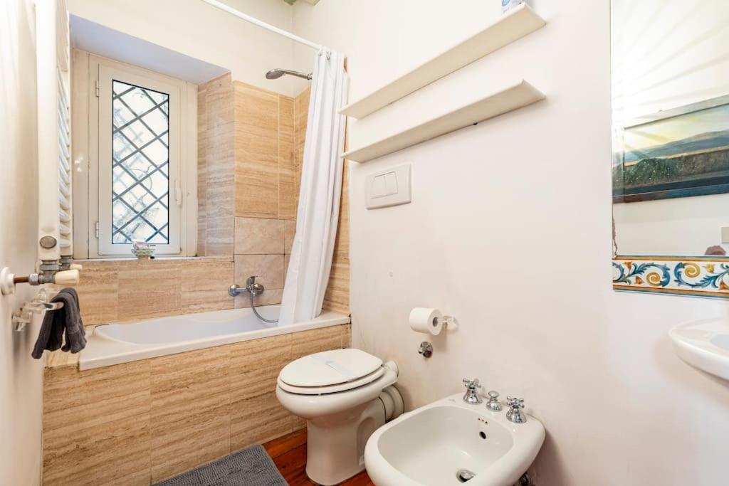Apartment Delizioso A Trastevere Rome