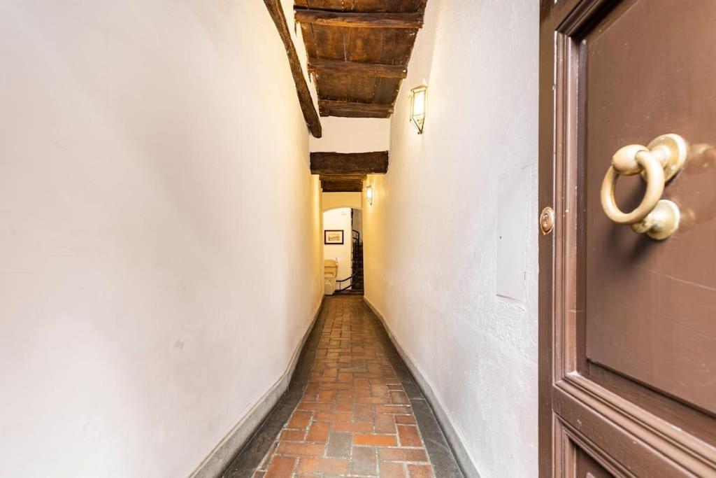 Delizioso A Trastevere Apartment
