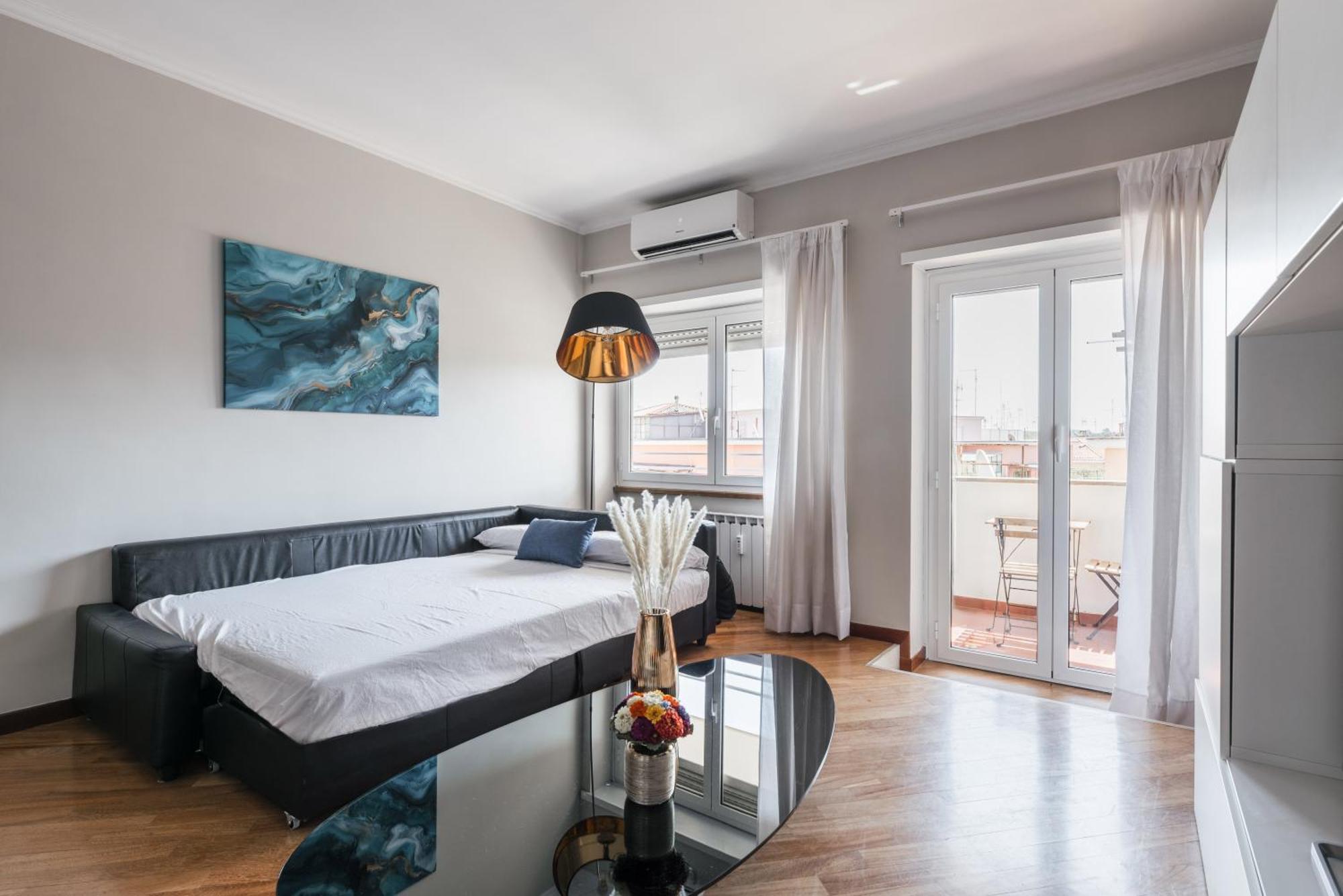 Elegant Hideaway Steps From St Peter *