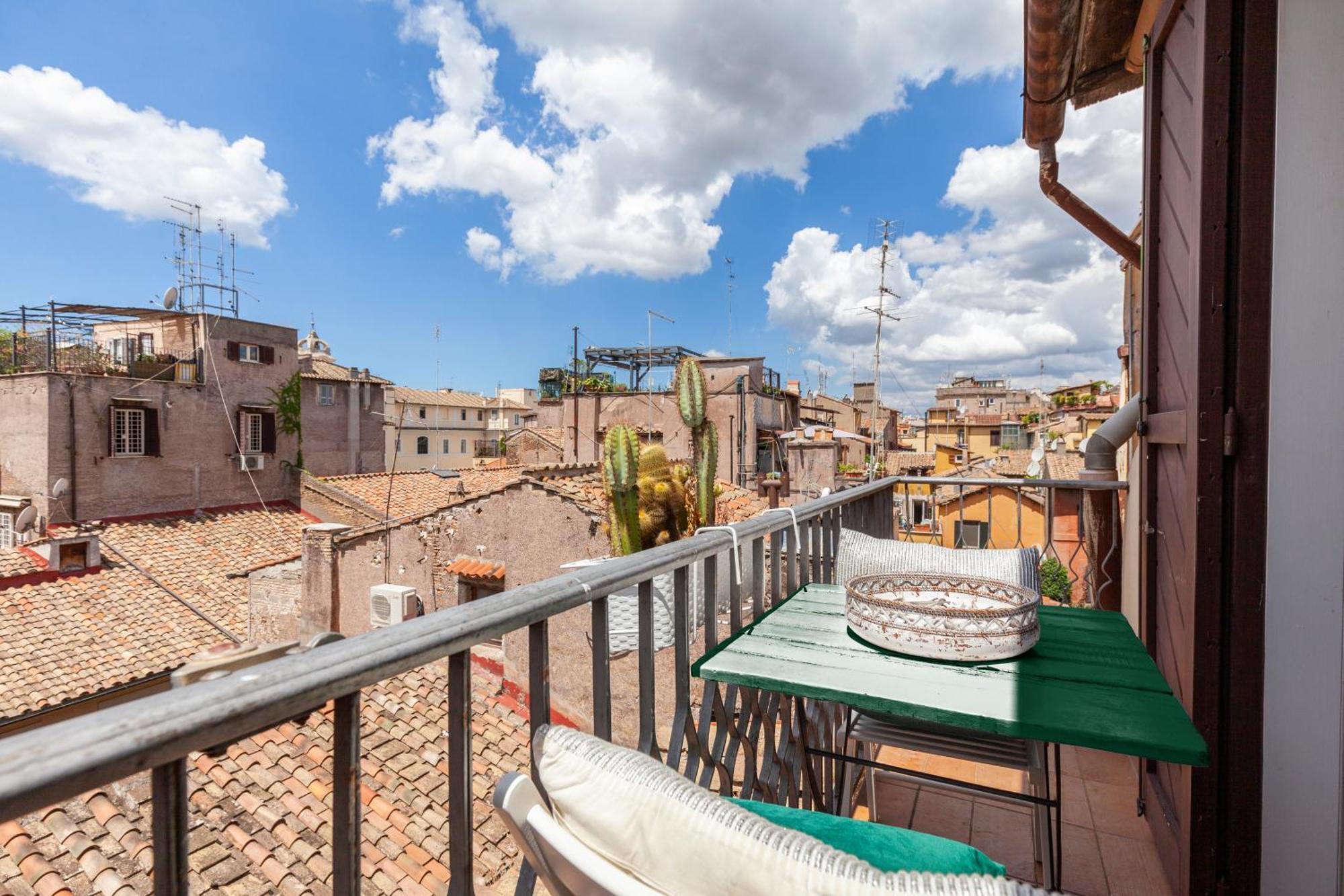 Campo Dei Fiori Sun With Balcony * Roma