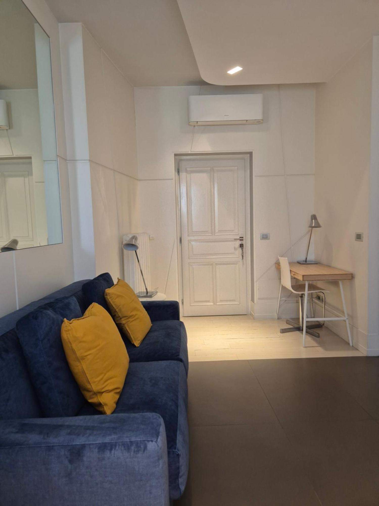 Apartment Attico Cavour Prati, Vicino Piazza Navona, Castel Sant'angelo E San Pietro *