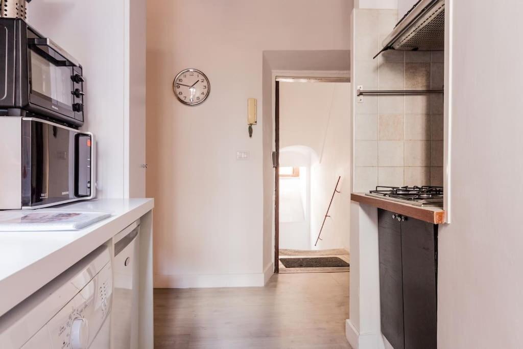 Apartment Librari 1 - Campo De' Fiori - Amazing Location Apartment! Rome