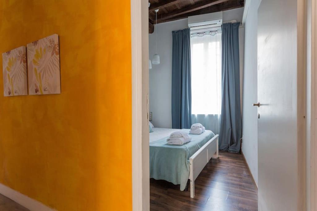 Apartment Librari 1 - Campo De' Fiori - Amazing Location Apartment! *
