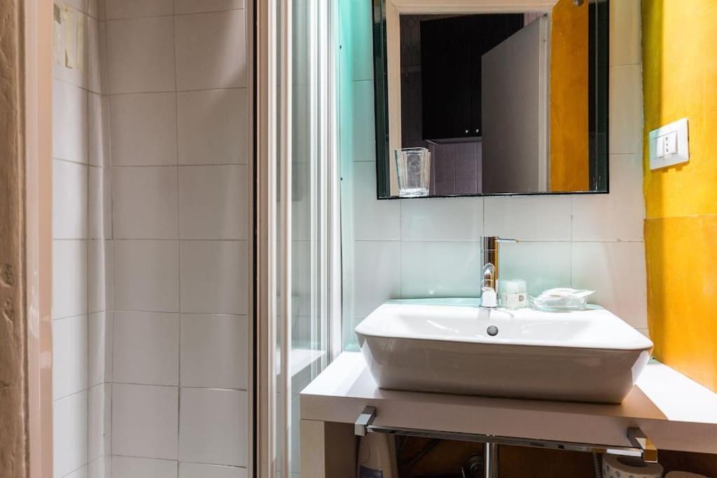 Librari 1 - Campo De' Fiori - Amazing Location Apartment! Apartment