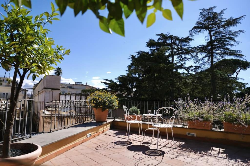 Panoramic Quirinal Penthouse Apartment