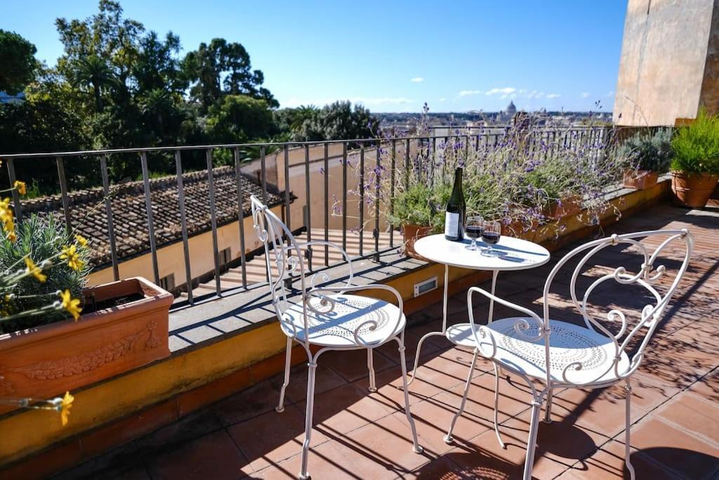 Panoramic Quirinal Penthouse *