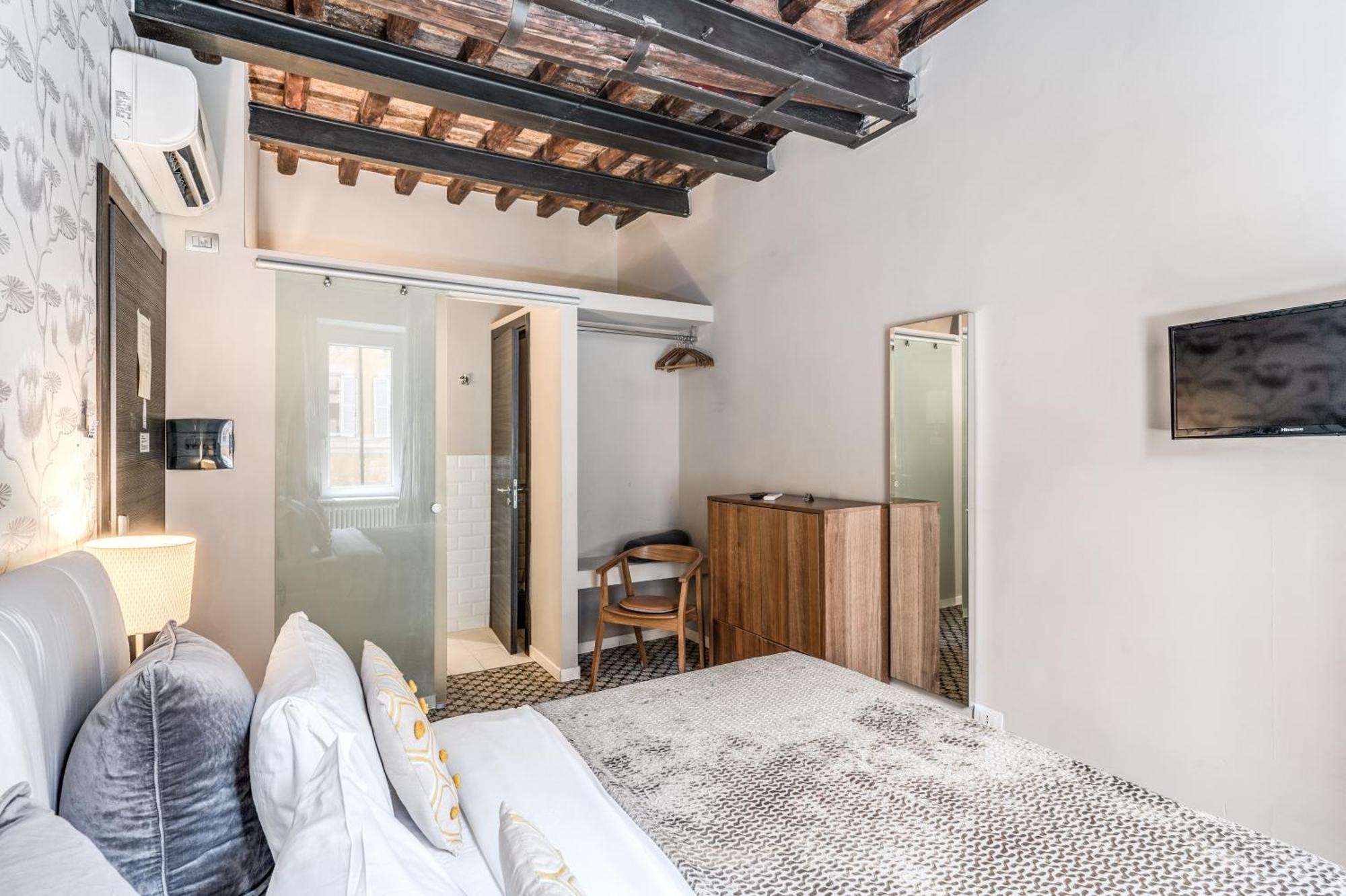 Trevi Beau Boutique Rome