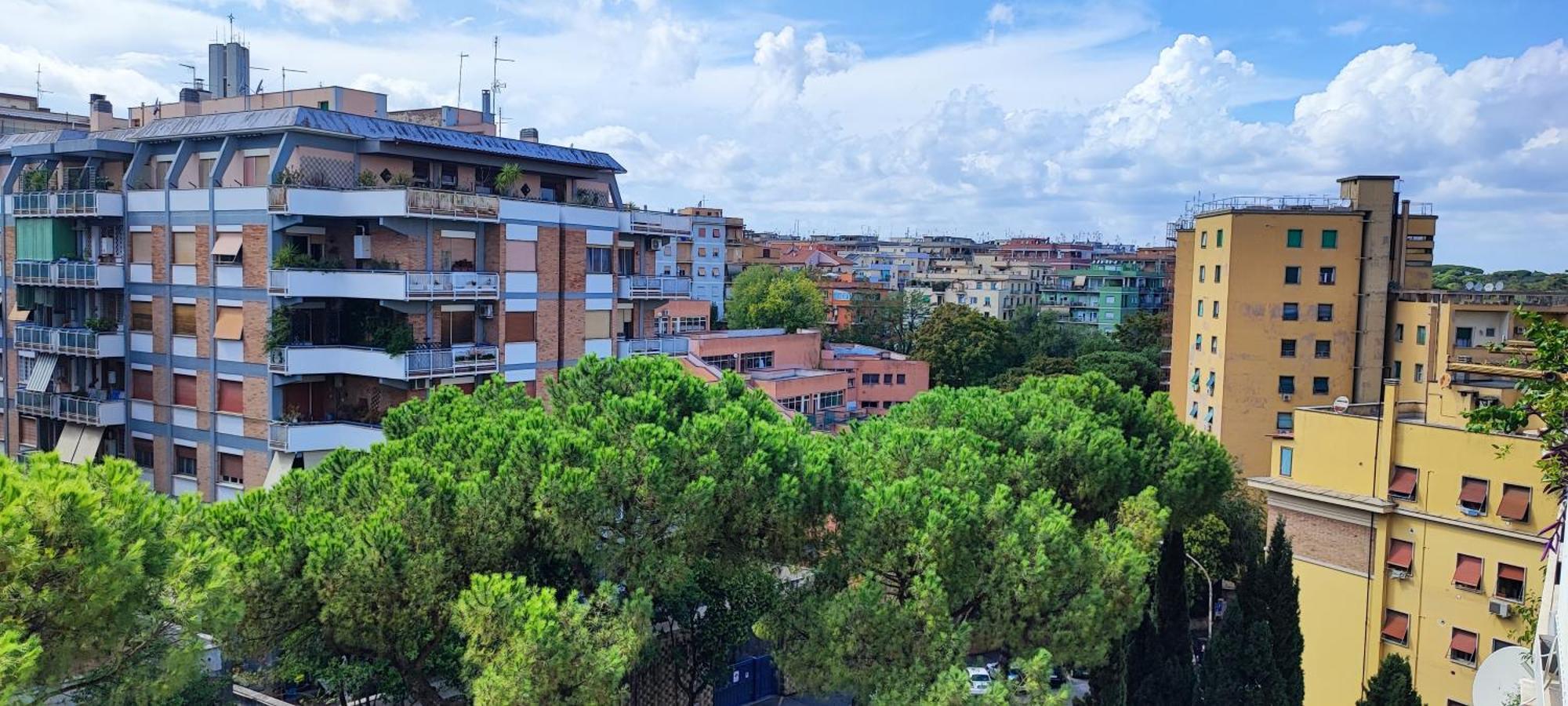 Apartment La Casetta Di Nonna Anna - 120 Mq Bright Apartment In Rome Downtown Rome